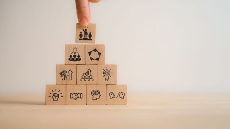 Agile Leadership At The Executive Level: Balancing Vision With Velocity